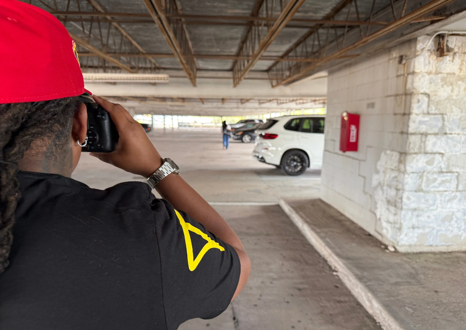 Licensed Private Investigator 2 Private investigator conducting field surveillance